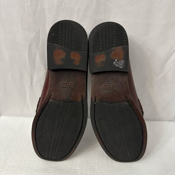 G.H. Bass & Co. Brown Leather Loafers - Picture 9 of 9